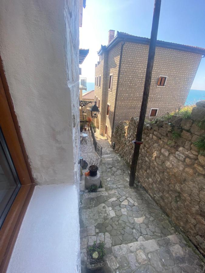 Apartments Gusar Ulcinj Exterior photo