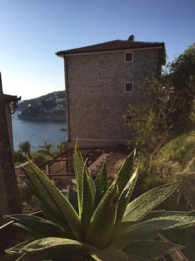 Apartments Gusar Ulcinj Exterior photo